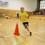 15.11.2016 Kielce. Ponad 100 szkół odebrało sprzęt do dziecięcej piłki ręcznej / Wojciech Habdas / Radio Kielce