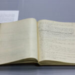 15.11.2016 Oblęgorek. Rękopisy Sienkiewicza w Muzeum Henryka Sienkiewicza / Wojciech Habdas / Radio Kielce