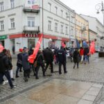 19.11.2016. Przemarsz wolontariuszy zainaugurował 16. edycję "Szlachetnej paczki" / Wojciech Habdas / Radio Kielce