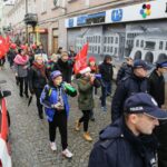 19.11.2016. Przemarsz wolontariuszy zainaugurował 16. edycję "Szlachetnej paczki" / Wojciech Habdas / Radio Kielce