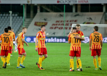 21.11.2016 Kielce. Mecz Korona Kielce - Zagłębie Lubin. / Wojciech Habdas / Radio Kielce