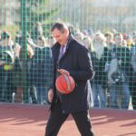 23.11.2016. Otwarcie zespołu boisk sportowych przy ZSO nr 15 w Kielcach / Wojciech Habdas / Radio Kielce