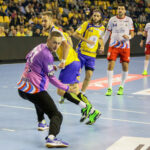 23.11.2016 Kielce. Vive Tauron Kielce pokonał po dogrywce Azoty Puławy w meczu 12. kolejki PGNiG Superligi piłkarzy ręcznych 39:38 / Wojciech Habdas / Radio Kielce