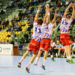 23.11.2016 Kielce. Vive Tauron Kielce pokonał po dogrywce Azoty Puławy w meczu 12. kolejki PGNiG Superligi piłkarzy ręcznych 39:38 / Wojciech Habdas / Radio Kielce