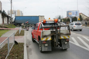 Kielce. Wypadek na ulicy Sandomierskiej (24 listopada 2016 r.) / Wojciech Habdas / Radio Kielce