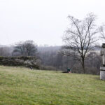24.11.2016 Szydłów. Archeolodzy prowadzą prace w okolicy Synagogi. / Wojciech Habdas / Radio Kielce