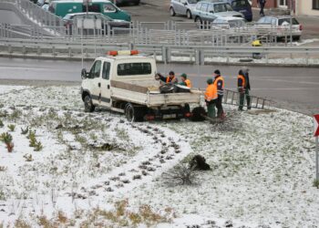 Pierwszy śnieg zima 2016/2017 / Wojciech Habdas / Radio Kielce