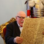 30.11.2016 Chęciny, Wręczenie tytułu Honorowego Obywatela Chęcin reżyserowi Jerzemu Hoffmanowi / Wojciech Habdas / Radio Kielce