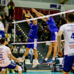 30.11.2016 Kielce. Siatkarze Effectora Kielce przegrali 2:3(17:25, 17:25, 27:25, 25:21, 10:15) z MKSem Będzin w meczu 11. kolejki PlusLigi siatkarzy. / Wojciech Habdas / Radio Kielce