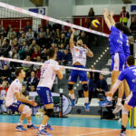 30.11.2016 Kielce. Siatkarze Effectora Kielce przegrali 2:3(17:25, 17:25, 27:25, 25:21, 10:15) z MKSem Będzin w meczu 11. kolejki PlusLigi siatkarzy. / Wojciech Habdas / Radio Kielce