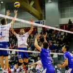 30.11.2016 Kielce. Siatkarze Effectora Kielce przegrali 2:3(17:25, 17:25, 27:25, 25:21, 10:15) z MKSem Będzin w meczu 11. kolejki PlusLigi siatkarzy. / Wojciech Habdas / Radio Kielce