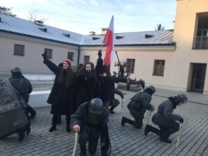OMPiO. Rekonstrukcja dotycząca wydarzeń stanu wojennego (13 grudnia 2016) / Marlena Płaska / Radio Kielce
