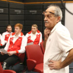 Radio Kielce. Szczypiorniści śpiewali kolędy (17 grudnia 2016) / Piotr Michalski / Radio Kielce