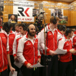 Radio Kielce. Szczypiorniści śpiewali kolędy (17 grudnia 2016) / Piotr Michalski / Radio Kielce