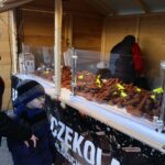 Jarmark Bożonarodzeniowy na kieleckim Rynku (17 grudnia 2016) / Wojciech Habdas / Radio Kielce