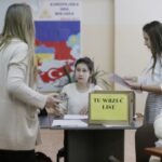 Kielce. Uczniowie gimnazjum nr 7 piszą listy Amnesty International (1 grudnia 2016) / Jarosław Kubalski / Radio Kielce