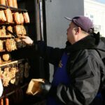 Jarmark Bożonarodzeniowy na kieleckim Rynku (17 grudnia 2016) / Wojciech Habdas / Radio Kielce