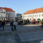 Jarmark Bożonarodzeniowy na kieleckim Rynku (17 grudnia 2016) / Wojciech Habdas / Radio Kielce