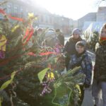 Jarmark Bożonarodzeniowy na kieleckim Rynku (17 grudnia 2016) / Wojciech Habdas / Radio Kielce