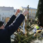 Jarmark Bożonarodzeniowy na kieleckim Rynku (17 grudnia 2016) / Wojciech Habdas / Radio Kielce