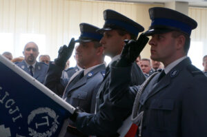 Kielce. Uroczyste wprowadzenie komendantów powiatowych policji (16 grudnia 2016) / Wiktor Dziarmaga / Radio Kielce