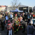 Jarmark Bożonarodzeniowy na kieleckim Rynku (17 grudnia 2016) / Wojciech Habdas / Radio Kielce