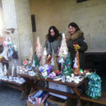 Jędrzejów. Jarmark Bożonarodzeniowy na dziedzińcu Muzeum Przypkowskich (17 grudnia 2016) / Radio Kielce