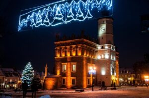 Sandomierz udekorowany na Święta Bożego Narodzenia / Ewelina Ura- Kamińska / Urząd Miejski w Sandomierzu