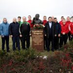 Uczcili pamieć patrona memoriału im. Leszka Drogosza / Jarosław Kubalski / Radio Kielce