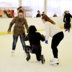 25.12.2016. Stok i lodowisko na stadionie nie przyciągnęły w święta wielu chętnych / Jarosław Kubalski / Radio Kielce