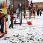 29.12.2016 Ostrowiec. Plac zabaw przy Publicznej Szkole Podstawowej w Denkowie / Radio Kielce