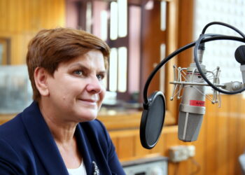 26.08.2015. Beata Szydło w studiu Radia Kielce / Kamil Król / Radio Kielce