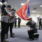 01.12.2016 Kielce. Uroczyste wprowadzenie nowych komendantów powiatowych. Inspektor Tomasz Śliwiński. / Jarosław Kubalski / Radio Kielce