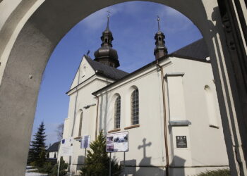 Lisów. Kościół św. Mikołaja / Fot. Jarosław Kubalski - Radio Kielce