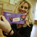 10.12.2016 Ożarów. Szlachetna Paczka od pracowników TVP3 Kielce i Radia Kielce dla rodzeństwa Krystiana i opiekującej się nim Pauliny. / Jarosław Kubalski / Radio Kielce