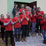 10.12.2016 Ożarów. Szlachetna Paczka od pracowników TVP3 Kielce i Radia Kielce dla rodzeństwa Krystiana i opiekującej się nim Pauliny. / Jarosław Kubalski / Radio Kielce