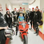 11.12.2016 Kielce. Motocykliści odwiedzili z prezentami  pacjentów w szpitalu dziecięcym. / Jarosław Kubalski / Radio Kielce