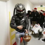 11.12.2016 Kielce. Motocykliści odwiedzili z prezentami  pacjentów w szpitalu dziecięcym. / Jarosław Kubalski / Radio Kielce