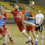15.12.2016 Kielce. Trening reprezentacji Polski w piłce ręcznej w Hali Legionów. / Jarosław Kubalski / Radio Kielce