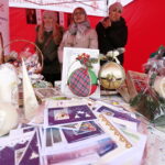 18.12.2016 Kielce. Kiermasz Miłosierdzia zorganizowany przez Caritas i TVP. / Jarosław Kubalski / Radio Kielce