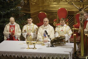 25.12.2016 Kielce. Katedra. Pasterka. / Jarosław Kubalski / Radio Kielce