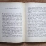 29.12.2016. Kielce. Książka Arkadego Fiedlera "Dywizjon 303" z 1944 roku. / Jarosław Kubalski / Radio Kielce