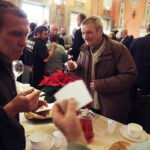 24.12.2016 Kielce. Wigilia dla ubogich, bezdomnych i samotnych w Wojewódzkim Domu Kultury. / Jarosław Kubalski / Radio Kielce