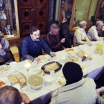 24.12.2016 Kielce. Wigilia dla ubogich, bezdomnych i samotnych w Wojewódzkim Domu Kultury. / Jarosław Kubalski / Radio Kielce