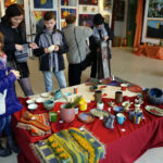 3.12.2016 Kielce. Mikołajkowa Giełda Prac w Zespole Państwowych Szkół Plastycznych / Wojciech Habdas / Radio Kielce