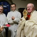 03.12.2016. Wprowadzenie relikwii św. Mikołaja do kościoła w Lisowie / Wojciech Habdas / Radio Kielce