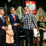 5.12.2016 Kielce. Gala Wolontariatu. Wręczenie statuetek "Laur Wolontariatu". / Wojciech Habdas / Radio Kielce