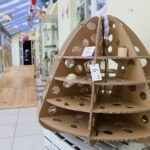 06.12.2016. Muzeum Zabawy i Zabawek. Rozstrzygnięcie konkursu "Zabawka Przyjazna Dziecku". I miejsce w kategorii ZABAWKI PROTOTYPY, ZABAWKA ARTYSTYCZNA / Wojciech Habdas / Radio Kielce