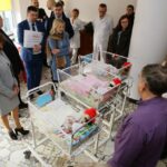 08.12.2016. Trojaczki opuściły szpital wojewódzki w Kielcach / Wojciech Habdas / Radio Kielce