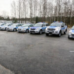 9.2.2016 Kielce. Policjanci otrzymali nowe radiowozy. Uroczystość odbyła się na terenie Wydziału Ruchu Drogowego. Komendy Miejskiej Policji przy ul. Kusocińskiego. / Wojciech Habdas / Radio Kielce